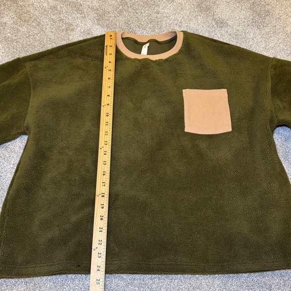 NAP Fleece Color-Block Set in Forest-Splice  Sweater & Joggers Size Small EUC - Picture 8 of 13